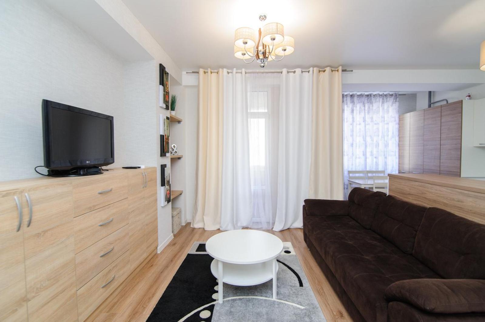 Extra Grand Lev Tolstoi Two Bedrooms Kisinyov Kültér fotó